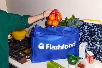 Flashfood users can now save money on groceries at their local grocery store in addition to bigger chains