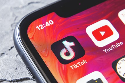 Screenshots suggest TikTok is circumventing Apple App Store commissions