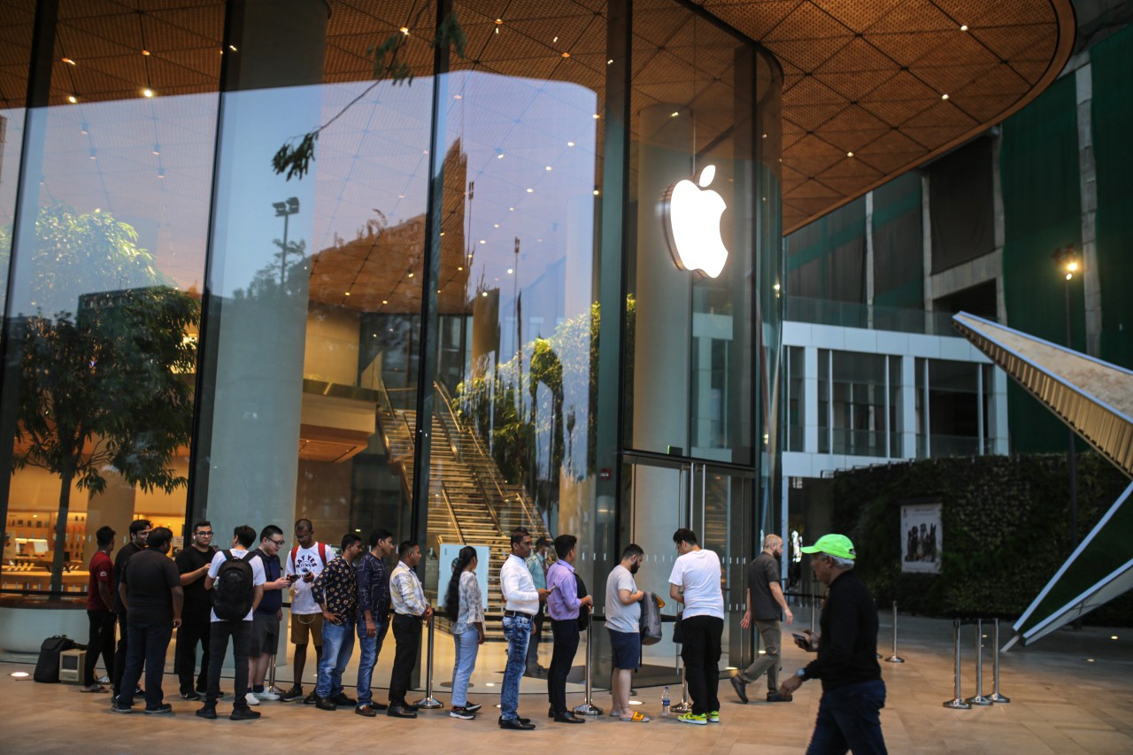 Apple opens first retail store in India but customer challenges persist